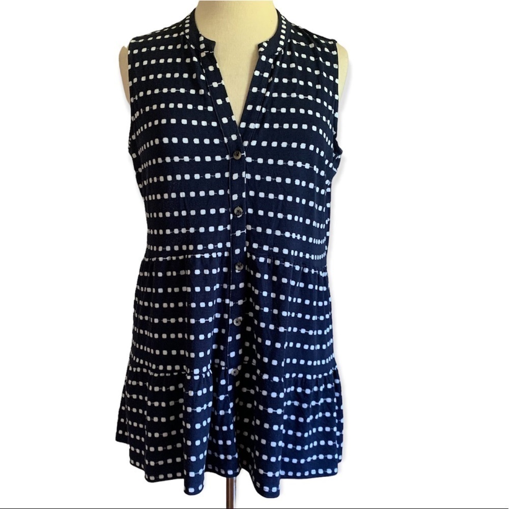 NEW DIRECTIONS Large sleeveless blue white top shirt tunic